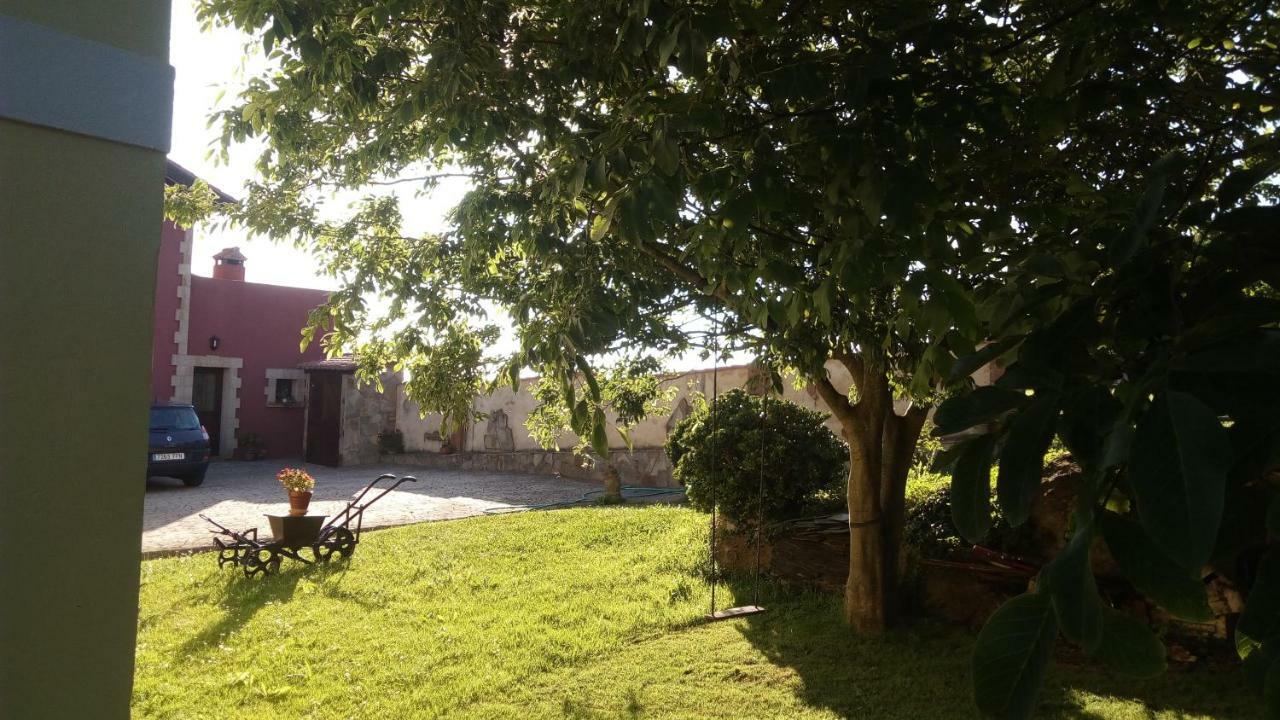 Posada Mediavia Ubiarco Exterior foto